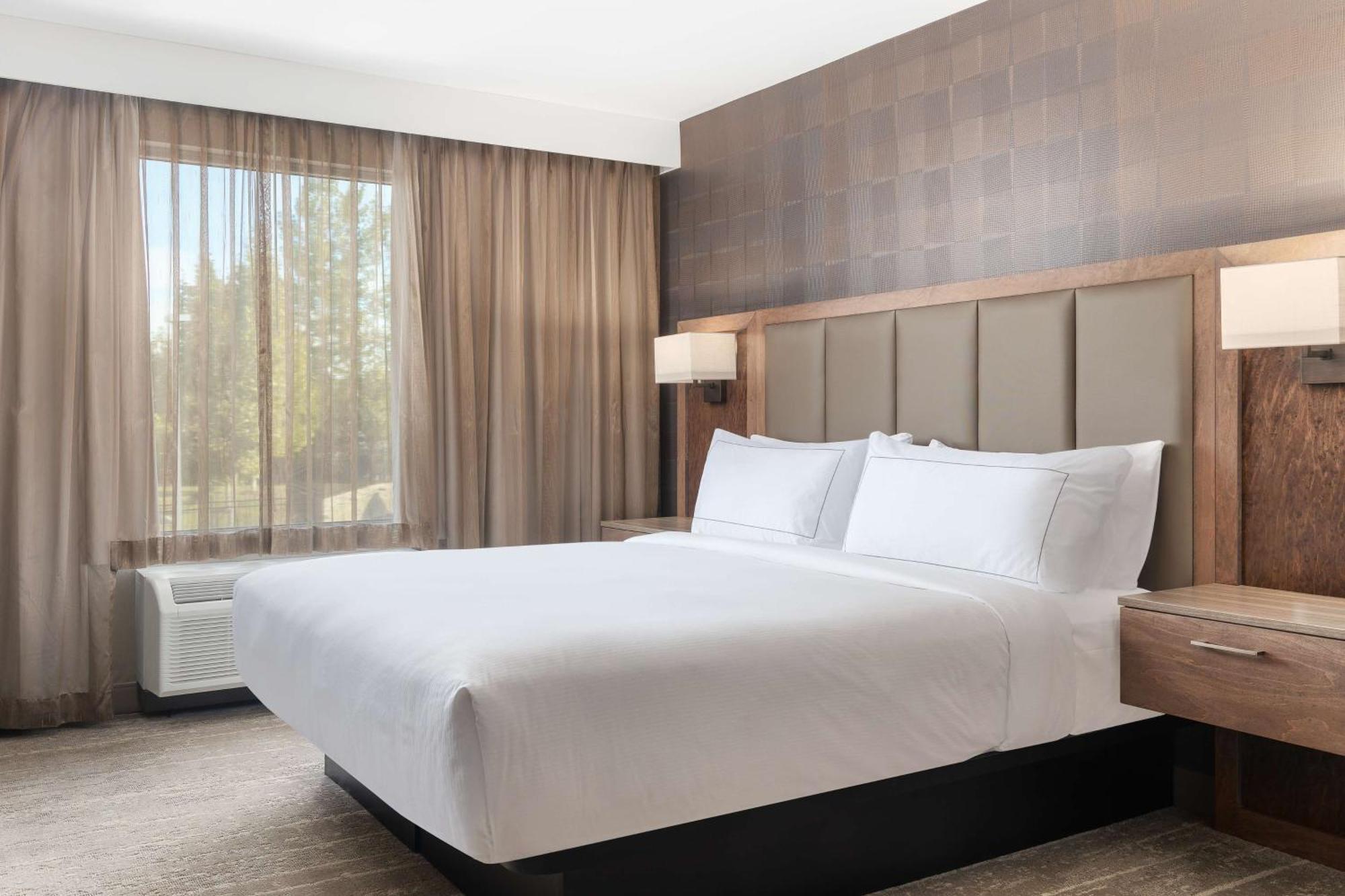 Doubletree By Hilton Kitchener Otel Dış mekan fotoğraf